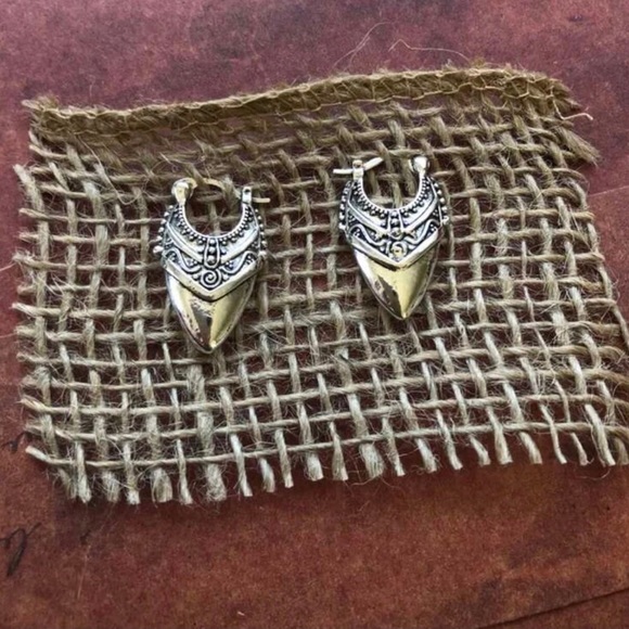 “Viking Spearpoint” Silver Nordic Ethnic Elaborate Point Ornate Embellished Hoop - Picture 12 of 16